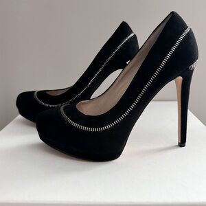 NWT || Michael Kors || Black Pumps || Size 7.5